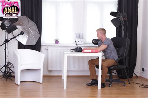 Violette Teen Anal Casting A081 Porn Pic