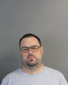 Ryan S Kibble A Registered Sex Offender In Parkersburg Wv At Offender Radar