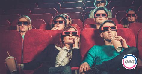 How Did James Cameron Convince Kate Winslet To Pose Naked Body In The Famous Titanic Movie