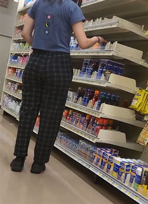 Teen S PJs Couldn T Hide Her Great Ass Tight Jeans Forum