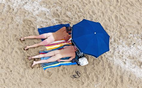 Lekker In Je Blootje Het Beste Naaktstrand Van Nederland Vind Vlakbij