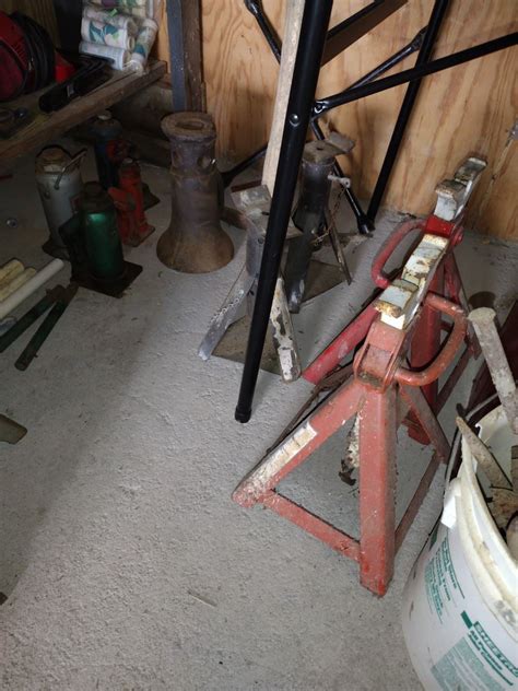 Hidden Treasures Estate Sales in Bristol, TN starts on 5/26/2023