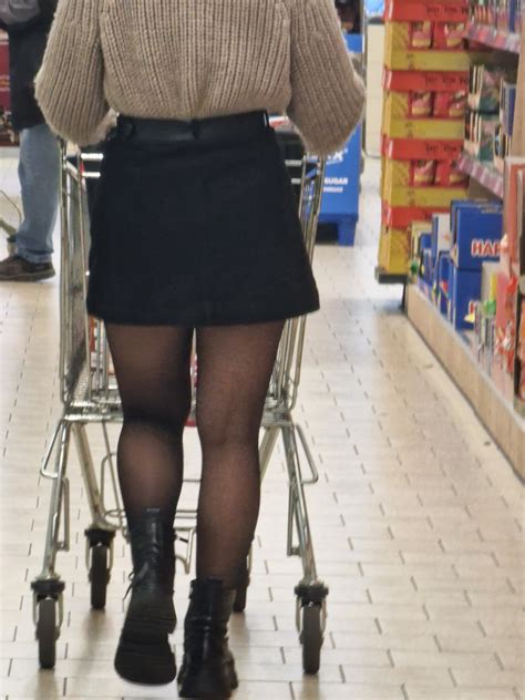 Pics Nylon Legs With Miniskirt Sweet Face Blonde Forum