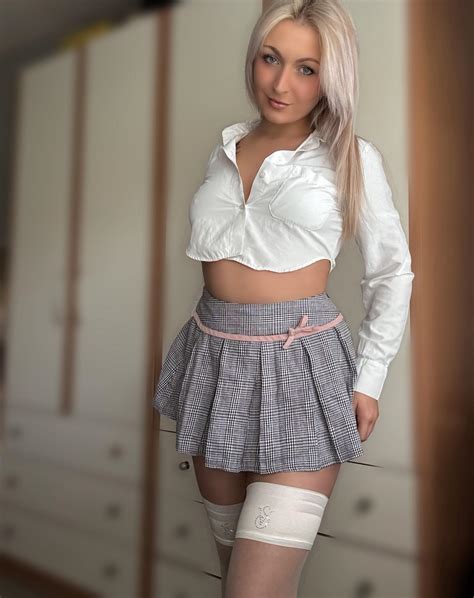 Saffron Leigh - 🫢 | Facebook