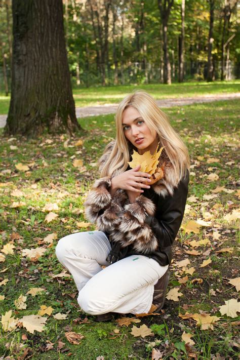 Октябрь в Останкинском парке Fine Art Nude Дзен