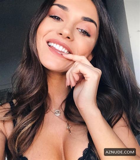 India Reynolds Nude And Sexy Photo Collection AZNude