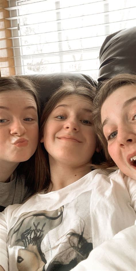 Pin By Makenna On My Friends Hot Quick Pearl Earrings