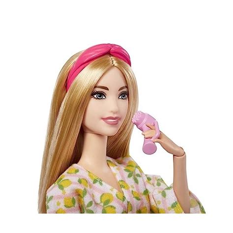 Barbie Coffret Bien Tre Barbie Va Au Spa Poup E Mannequin Blonde