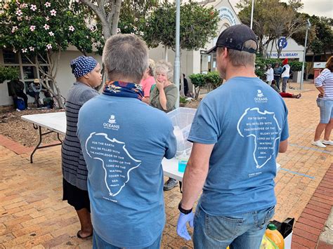 feeding  fish hoek  oceans ministries