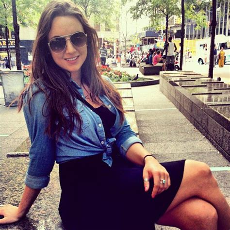 10 Staples Of A Minimalist Wardrobe