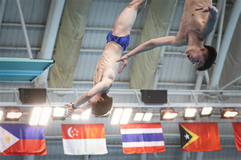 Nh Ng Kho Nh Kh C N T Ng C A Hot Boy T Ng D Ng Khi Gi Nh Huy Ch Ng B C Nh Y C U Sea Games