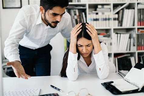 Saiba Identificar Sinais De Assédio Moral No Trabalho E Como Se Posicionar