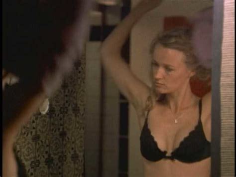 Camilla Overbye Roos nude pics página