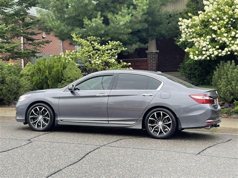 Honda Accord V6 Touring Exploring The 13 Videos And 70 Images
