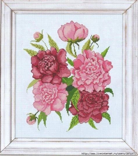 Вышивка крестиком: пионы