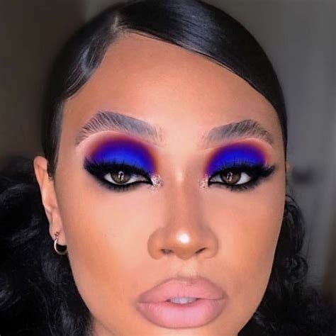 Ъεℓℓค Ъℓεรรε Bold eye makeup Blue makeup Flawless makeup