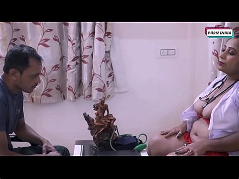 Un médecin indien aux gros seins baise un patient XVIDEOS