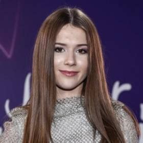 Roksana Węgiel w bikini MAXX News RMF MAXX