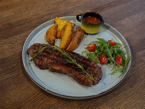 Стейк Стриплойн