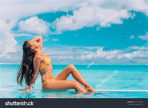 Asian Bikini Model Sexy Woman Relaxing库存照片1972139780 Shutterstock