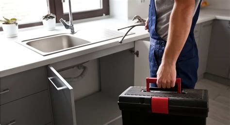 How to Replace a Kitchen Sink? (Step-by-Step Tutorial)