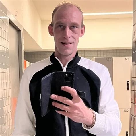 Horny Working On Lubricant Gay Fantasy Amateur Porn Feat Privedennis Xhamster