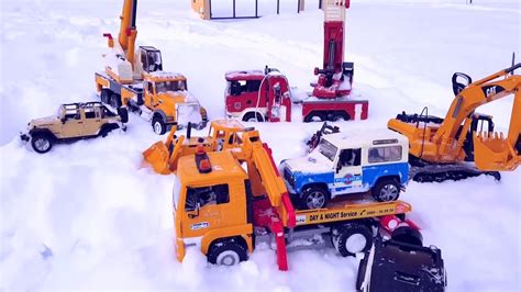 Брудер Машинки ПОД СНЕГОМ В МАРТЕ Игрушки на улице#промашинки ...