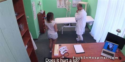 Petite Big Ass Patient Bangs Her Doctor Tnaflix