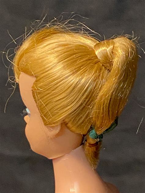 Vintage Blonde Swirl Ponytail Barbie Nude NO BOX Doll Peddlar