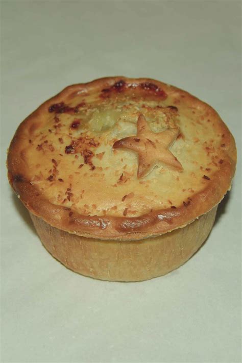 Green Thai Chicken Curry Pie - The Real Thai Pie Company