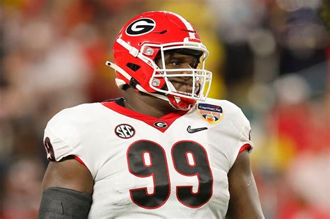 Expert has Patriots selecting Georgia defensive tackle Jordan Davis