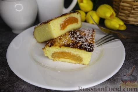 Рецепт: Манная запеканка с консервированными абрикосами на RussianFood.com