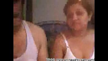 India pareja en cam más en naughtycamcom XVIDEOS