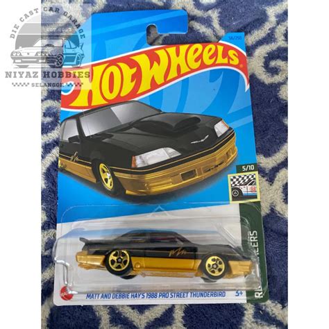 Hot Wheels Retro Racer Matt And Derby Hays Pro Street Thunderbird Shopee Malaysia