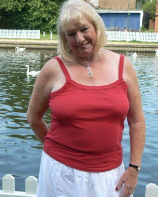 Gilf Milf Whore Cleavage Mix Porn Pictures Xxx Photos Sex Images Pictoa
