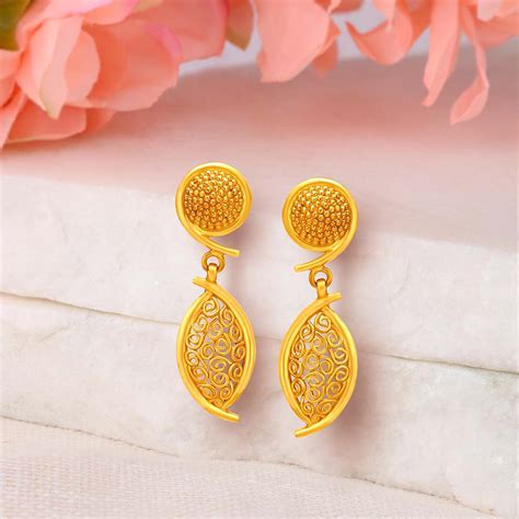 Aggregate Tanishq Gold Long Earrings Latest Seven Edu Vn