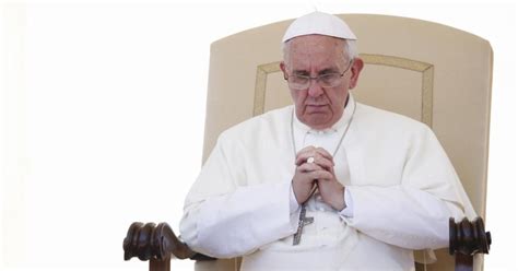 Papa Francesco contro i seminaristi gay cè già troppa frociaggine l appello ai vescovi