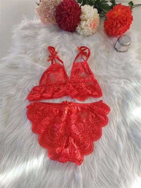 Ensemble Lingerie Soutien Gorge en Dentelle Séduction et Raffinement au Quotidien Yamelia