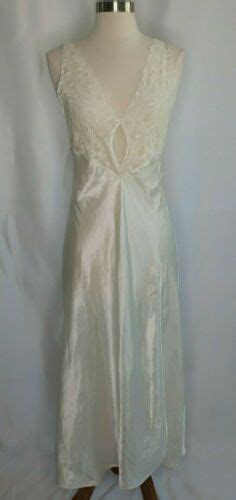 Victorias Secrets Gold Tag Ivory Satin Lace Bridal Nightgown Lingerie Size P EBay