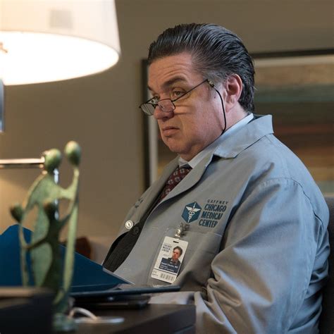 Get The Inside Scoop On Chicago Med From Star Oliver Platt Artofit