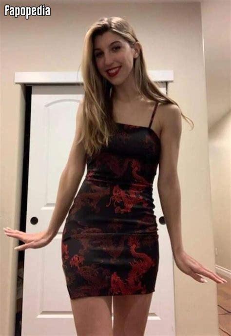 FrivolousFox ASMR Nude Leaks Photo Fapopedia