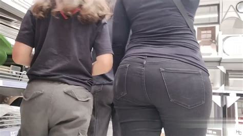 Huge Thick Ass In Tight Jeans Face Capture And Vpl Pawg Oc Tight Jeans Forum
