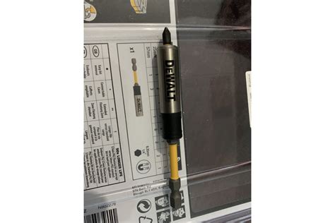 Набор бит и насадок FLEXTORQ 31 предмет DEWALT DT70737T-QZ - выгодная ...