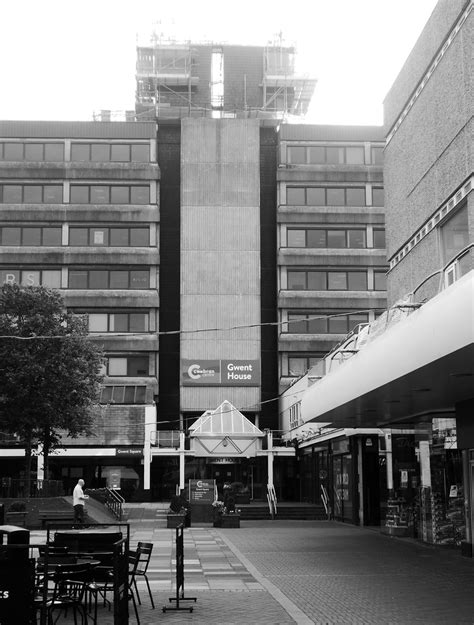 Gwent House Gwent Square Cwmbran Centre 11 September 202 Flickr