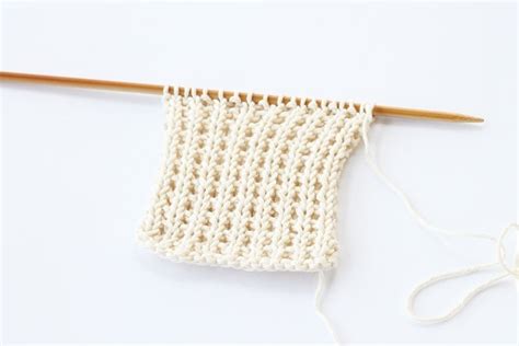 12 Simple Knitting Stitches For Beginners Handy Little Me