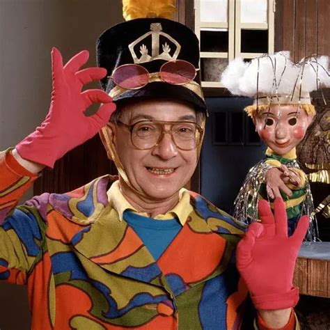 ‘mr Dressup Doc Spotlights The Impact And Legacy Of Beloved Children