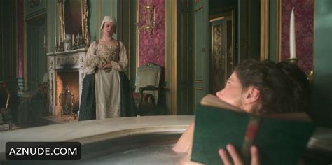 CHARITY WAKEFIELD Nude AZNude