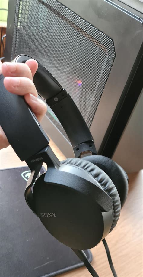 Recently got these, the Sony MDR-XB550. : r/headphones