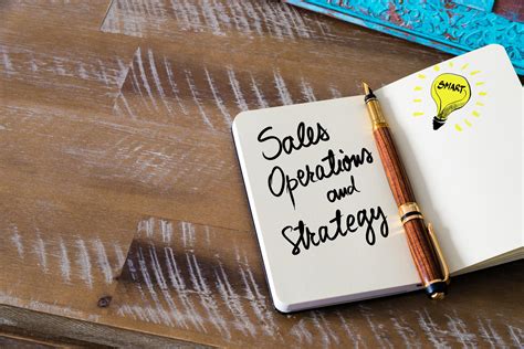 Revenue Operations vs. Traditional Sales Ops: What's the Difference?