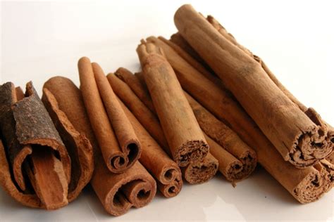 канелени пръчици